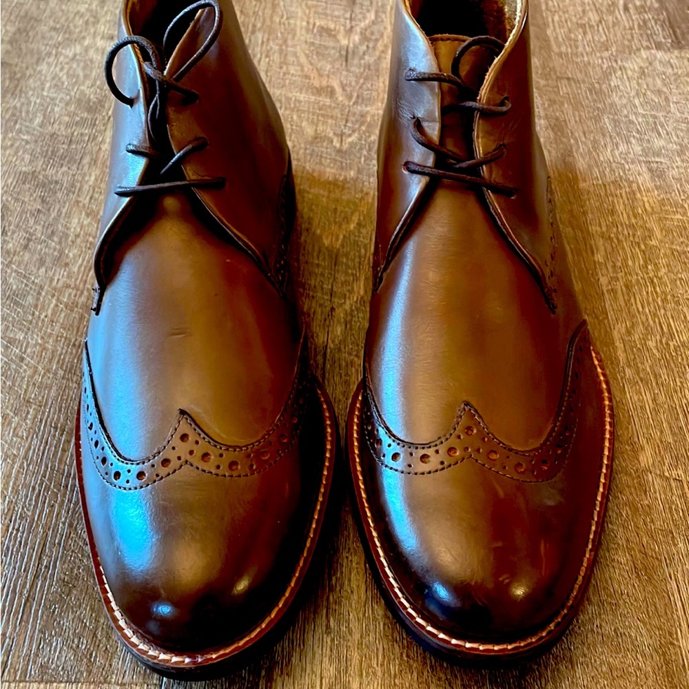 Stafford Mens Wingtip Chukkas